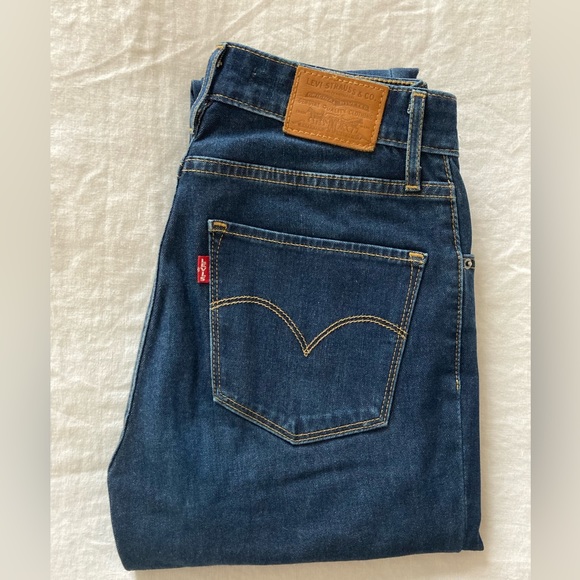721 High Rise Skinny Women's Jeans in Dark Wash - Picture 4 of 4